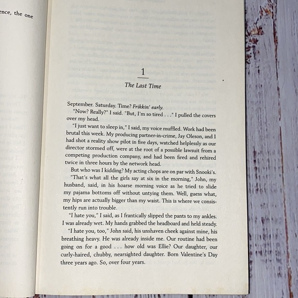 The After Wife hardback book by Gigi Levangie Grazer - Picture 6 of 10